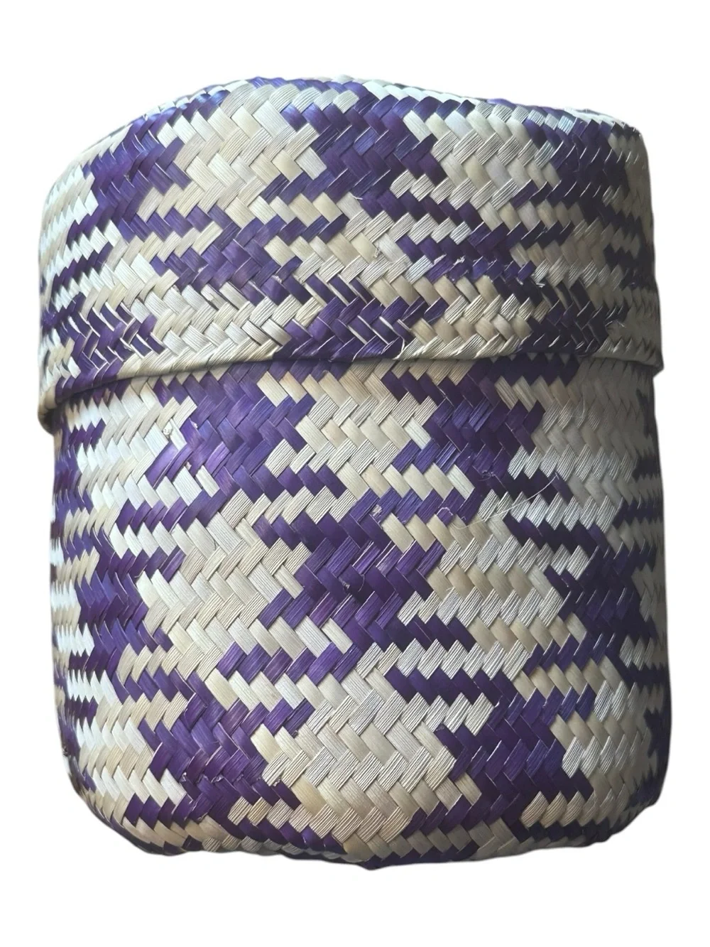 GlobeIn Handwoven Basket w Lid Emilia Garcia Martinez Oaxaca Mexico Purple